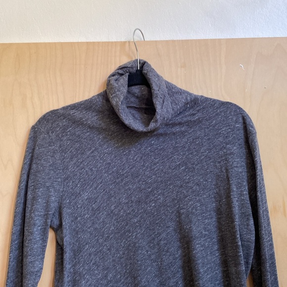 Madewell | Whisper Cotton Turtleneck in Heather Mercury M - Picture 2 of 7